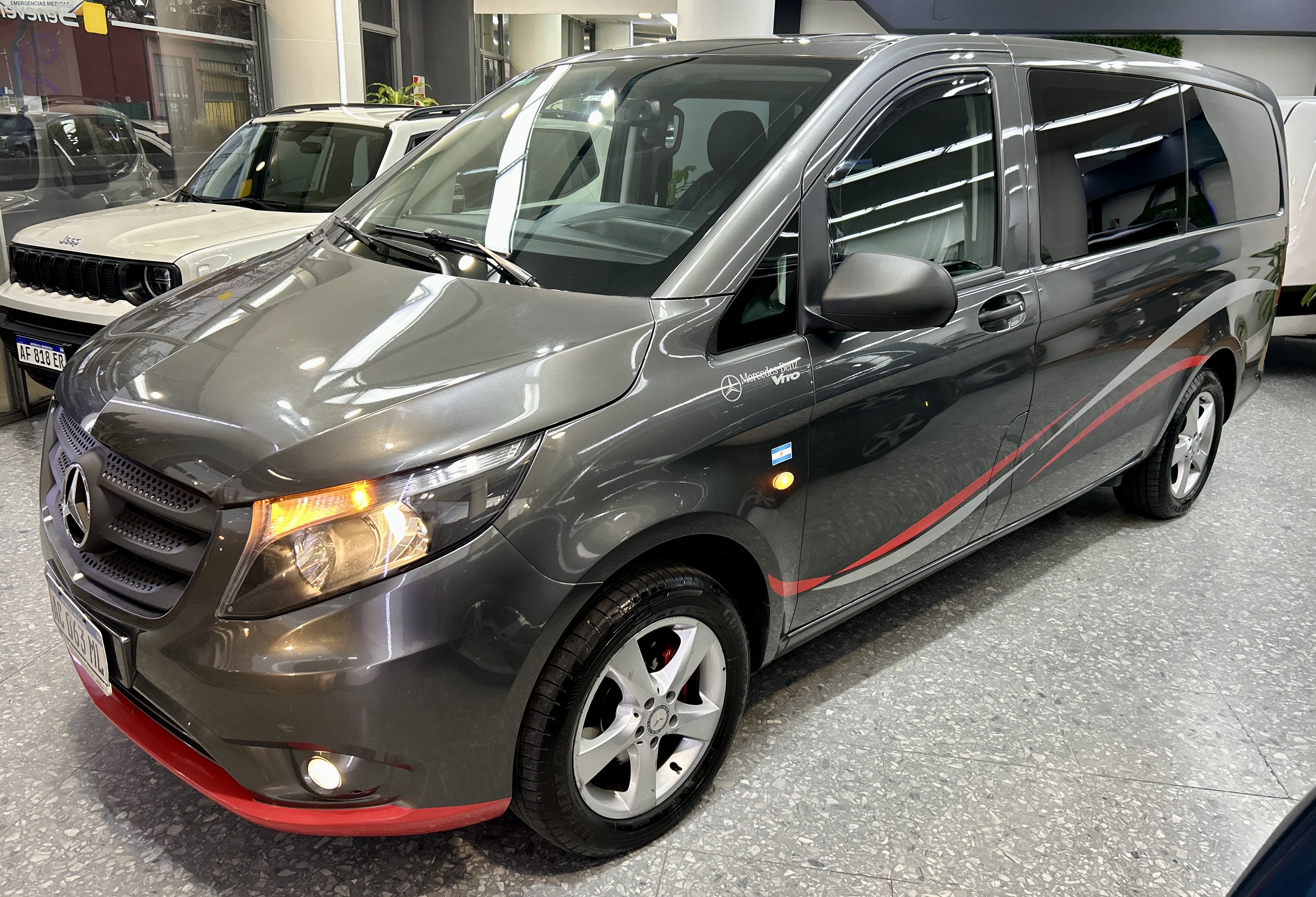 /Mercedes Benz Vito