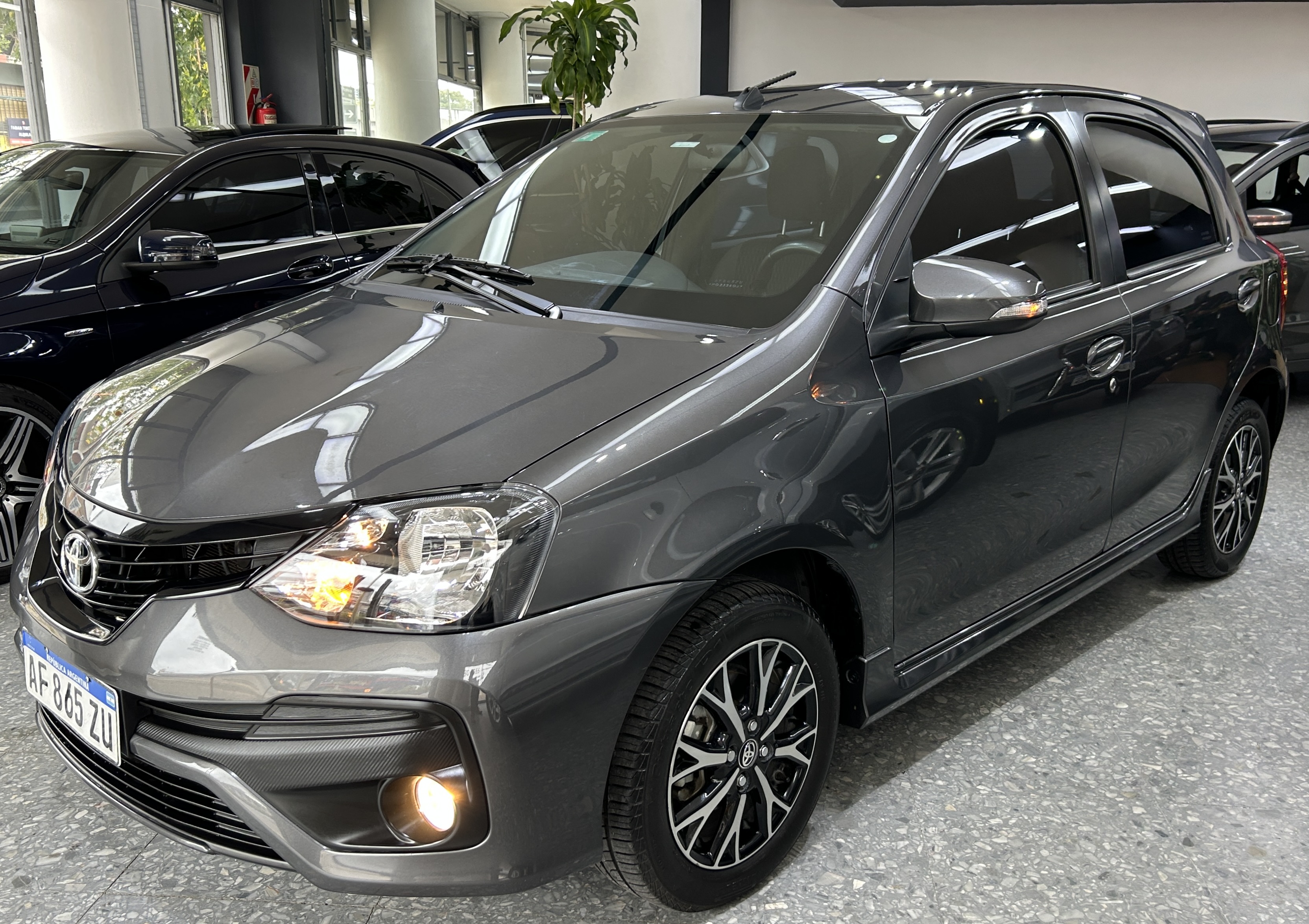 /Toyota Etios